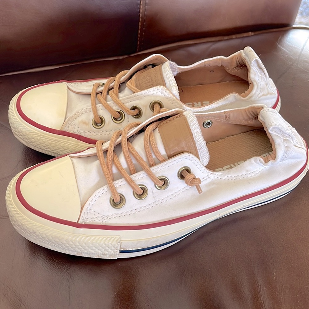 Converse Shoreline size 5